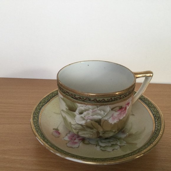 Antique Hand painted Nippon cup & saucer set gold floral eggshell porcelain - Picture 1 of 5